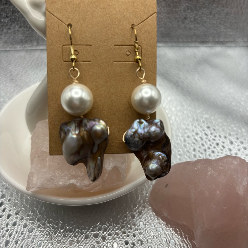 the world of earrings